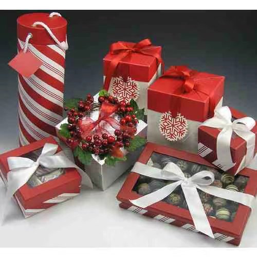Коробки для упаковки рождественских подарков
